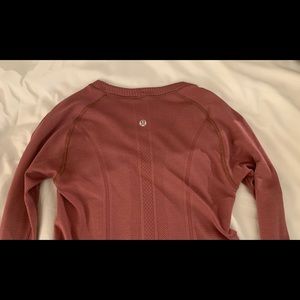Lululemon Swiftly Tech Long Sleeve